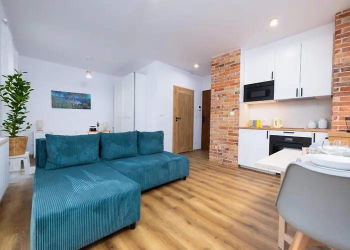 Apartment Spychalskiego - Parking, Balcony, Air Con - By Rentujemy