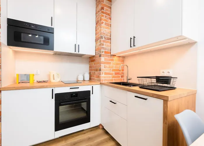 Spychalskiego - Parking, Balcony, Air Con - By Rentujemy Apartment Posen