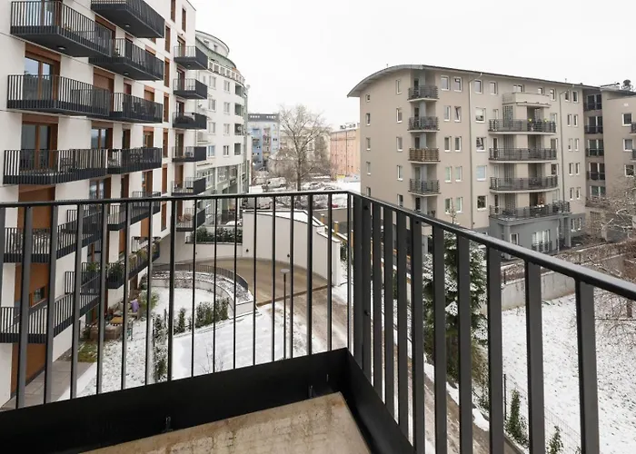 Apartment Spychalskiego - Parking, Balcony, Air Con - By Rentujemy Posen